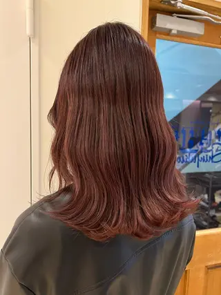 セミロング カラー eight  shinjuku所属・海外ヘア スタイルRIOのヘアスタイル