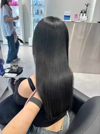 ロング パーマ 透明感赤み消し レイヤー/髪質改善のヘアスタイル