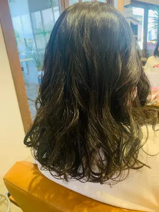 セミロング カラー ANCHOR所属・美髪になりませんか？ ，，mikuのヘアスタイル