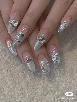 ネイル AngelChris ビューティーサロンのネイルデザイン