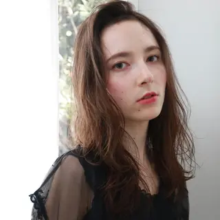 ミディアム パーマ LOST CITY 横浜所属・🪐脱白髪染め 🪐松尾菜々美のヘアスタイル