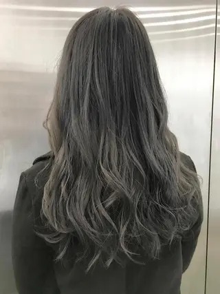 ロング salowin 原宿 aroa所属・韓国／ハッシュカット ／透明感カラー／金野のヘアスタイル