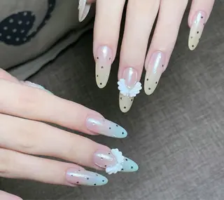 ネイル Pure&Rich Nailのネイルデザイン