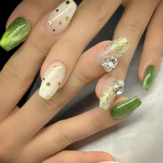 ネイル maggienail所属・Maggie Nagisaのネイルデザイン