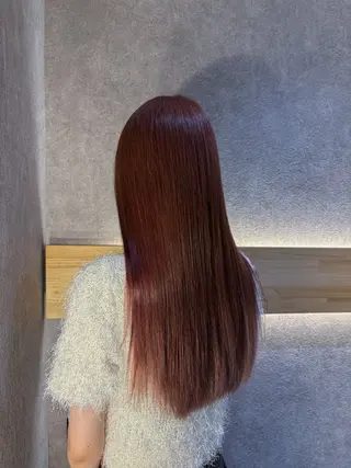 ロング カラー 伊賀本 夢麻のヘアスタイル
