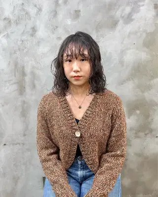 ミディアム パーマ 木村陸弥 似合わせ 透明感カラー🌿のヘアスタイル