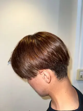 ショート メンズ まゆ/透明感カラー 🤍のヘアスタイル