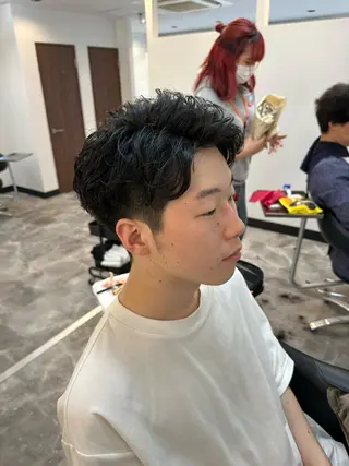 ショート メンズ メンズパーマ特化🏆 宮崎健人✨️のヘアスタイル