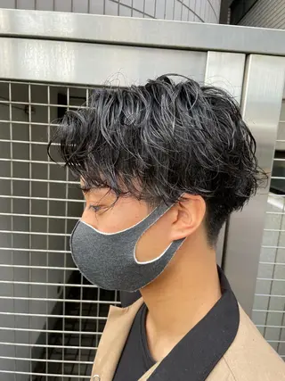 ショート パーマ メンズ 【メンズ縮毛矯正】 田中秀斗のヘアスタイル