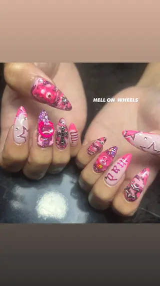 ネイル ⛓Miyu ⛓のネイルデザイン