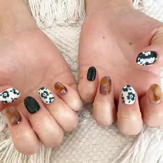 ネイル luananail shiiのネイルデザイン