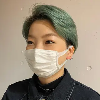 ショート Aust hair Stella新宿所属・Yuki☺︎パーマ レイヤーカットウルフのヘアスタイル