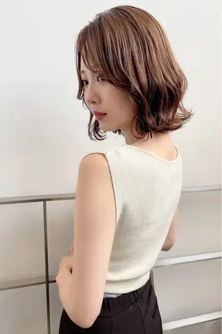 カラー Lucca Lance所属・岩間 渉のヘアスタイル