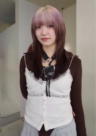 ロング カラー 小林 美咲のヘアスタイル