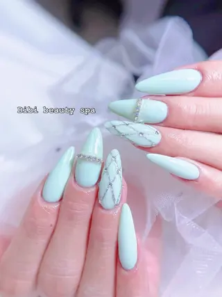 セミロング Bibi beauty spa Osaka所属・Chann Channのネイルデザイン