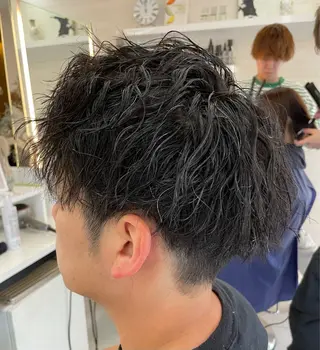 パーマ メンズ 髪質改善/縮毛/トリ ートメント/平野広大のヘアスタイル