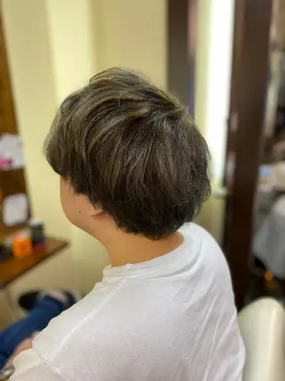 ショート カラー ヘアアレンジ メンズ 加藤 瑠美のヘアスタイル