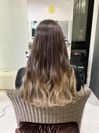 ロング マルナ本店 ペコのヘアスタイル