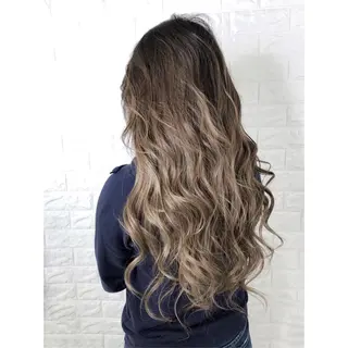 ロング カラー KIZU 髪質改善 オカルト怪談のヘアスタイル