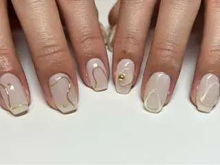 ネイル neroli スタッフのネイルデザイン