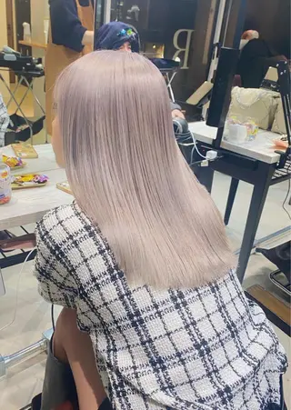 セミロング 艶髪カラー✨ misaki .のヘアスタイル