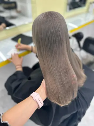 ロング カラー 🪞ハイトーン🪞 🤍waka🤍のヘアスタイル