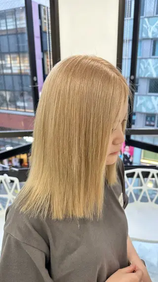 ミディアム カラー ダブルカラー 韓国ヘアKYONのヘアスタイル