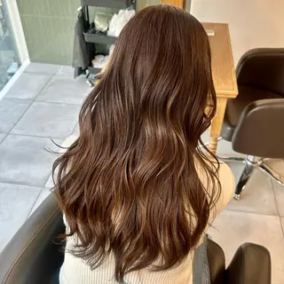 セミロング カラー ブリーチなし/レイヤ ー特化🌈Tommyのヘアスタイル