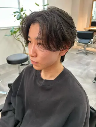 メンズ 男の理想を叶える🔥 メンズパーマ特化｜関のヘアスタイル