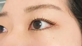 マツエク・マツパ 口コミ高評価🌠眉と まつ毛の専門MIKIのマツエク・マツパデザイン