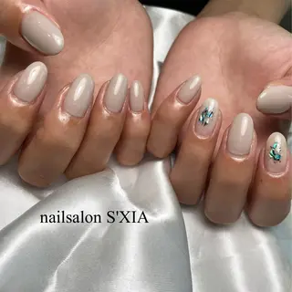 ネイル ネイルサロン《シア》 市木 佑実のネイルデザイン