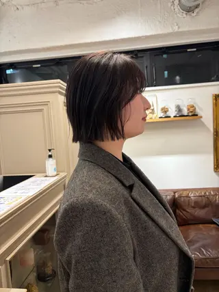 ショート カラー ミルクティー× 美髪矯正MOMOのヘアスタイル