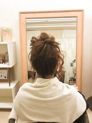 ロング ヘアアレンジ Hair Salon Noel所属・吉田 由希子のヘアスタイル