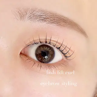 マツエク・マツパ Largo🌿 明治神宮前/表参道のマツエク・マツパデザイン