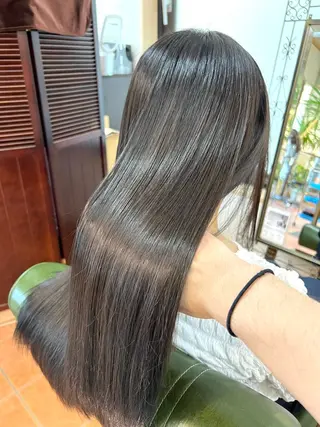 ロング カラー 石井 佑樹のヘアスタイル