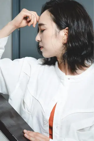 ミディアム カラー シェアハピ ヤマモトのヘアスタイル