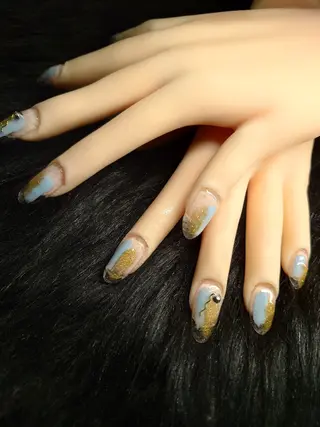 ネイル White  Se7enのネイルデザイン