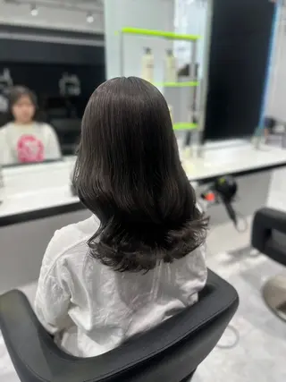 ミディアム カラー 🫧ハイトーン🫧 ベージュ🫧徹哉のヘアスタイル