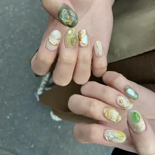 ネイル akane .hのネイルデザイン