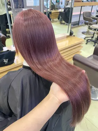 ロング ハギワラ ミナコのヘアスタイル
