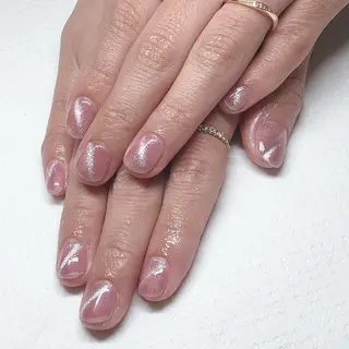 ネイル Eyelash salon mee所属・小船 莉穂のネイルデザイン