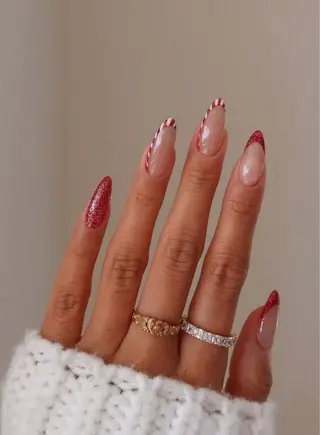 ネイル 高木 維麗絲のネイルデザイン