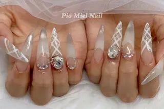 ネイル momo 長さだしのネイルデザイン