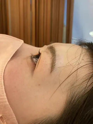 マツエク・マツパ GOSSIP所属・GOSSIP信国 瑞絵のヘアスタイル