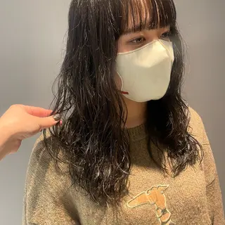 ロング カラー パーマ ヘアアレンジ パーソナルカラー合わ せたカラー🤍なつみのヘアスタイル