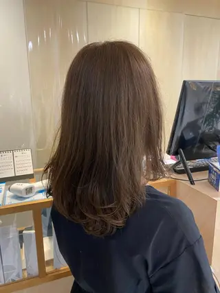 セミロング カラー CYAN.栄店所属・パーマ/髪質改善 【榎本千夏】のヘアスタイル