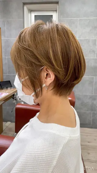 ショート gisele所属・小山 一之のヘアスタイル