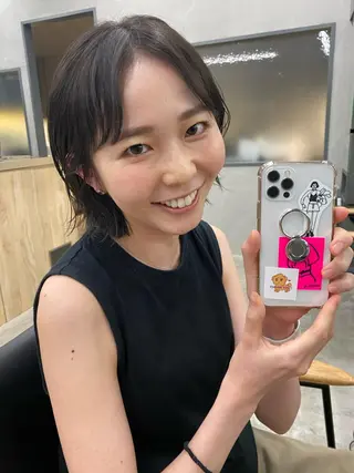 ミディアム カラー 似合わせカット レイヤーボブウルフのヘアスタイル