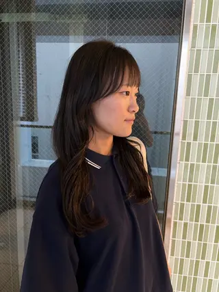 ロング SeiRa☪️ 艶髪 透明感 / ネイルのヘアスタイル