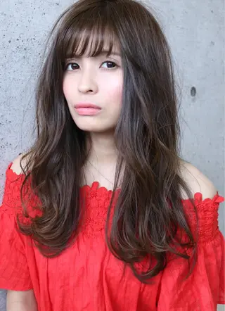 ロング カラー Maison de Day&Night所属・統括ディレクター kuriのヘアスタイル